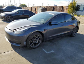 Tesla Model 3 2021 - 2 