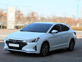Hyundai Avante 2019 - 3 