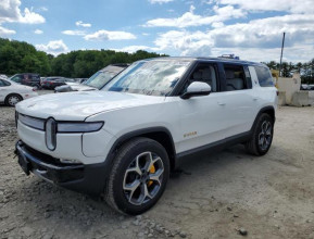 Rivian R1S 2023 Launch Edition - 5 