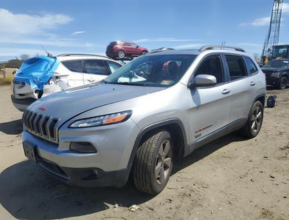 Jeep Cherokee 2017 Latitude - 7 