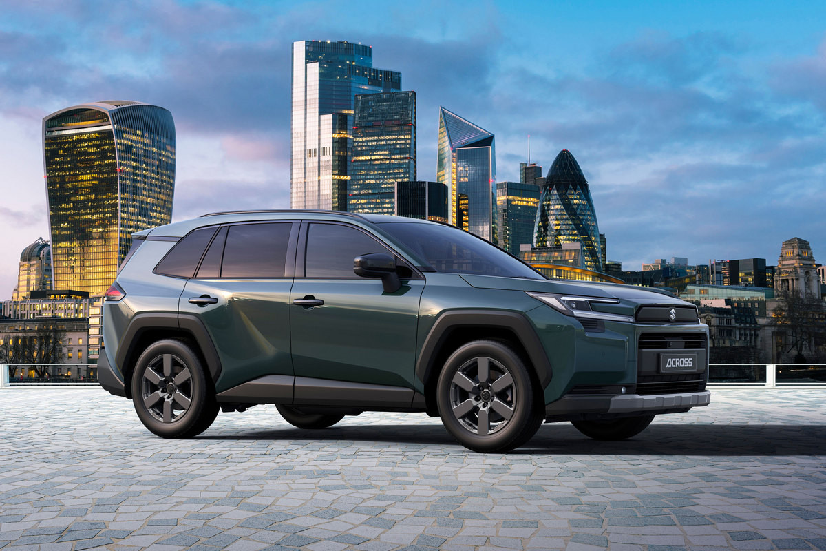 300-сильный кроссовер Suzuki Across на базе Toyota RAV4 вышел на рынок ЕС: цена и характеристики
