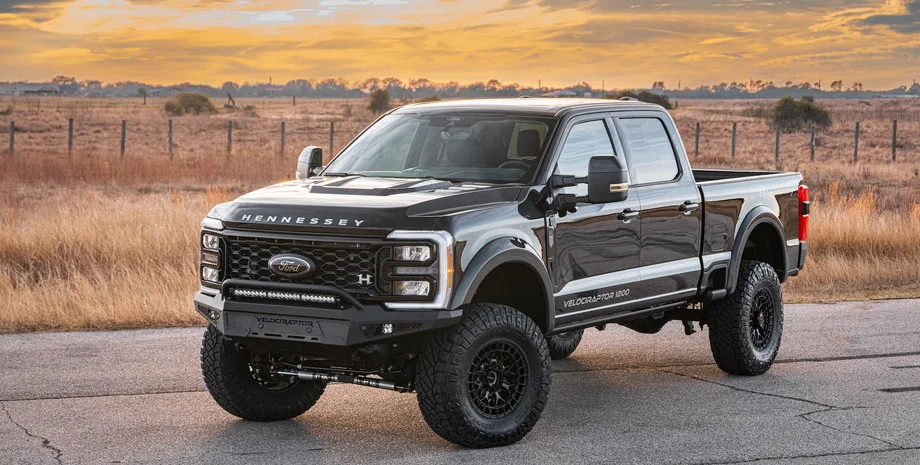 Брутальный дизайн, 500 сил и дизельный V8: Hennessey представила экстремальный Ford F-250 VelociRaptor 1200