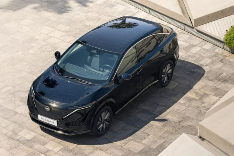 Электрокроссовер Nissan Ariya оснастили солнечными панелями на капоте и крыше: что это даёт на практике