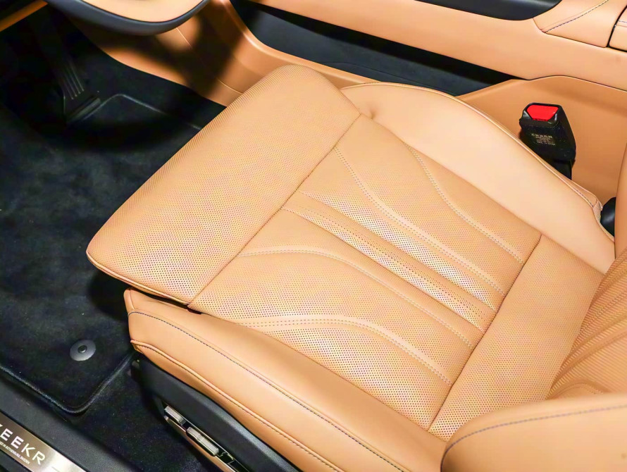 Zeekr 001 2026 Max 95kWh AWD Zeekr 001 2026 Max 95kWh AWD
