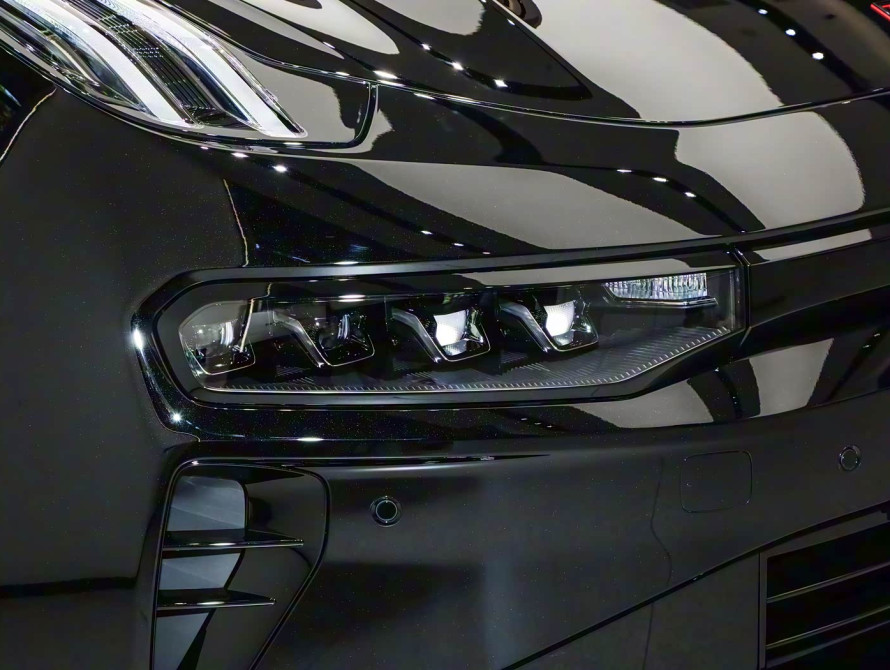 Zeekr 001 2026 Max 95kWh AWD Zeekr 001 2026 Max 95kWh AWD