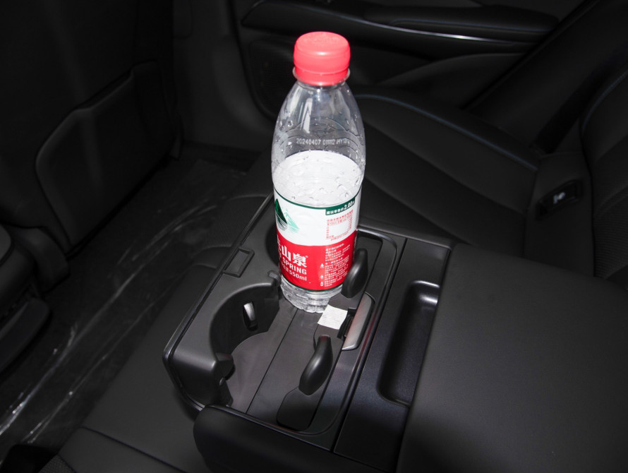 BYD Seal 2025 Standard Edition BYD Seal 2025 Standard Edition