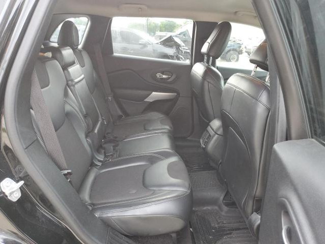 Jeep Cherokee 2018 Latitude Plus Jeep Cherokee 2018 Latitude Plus