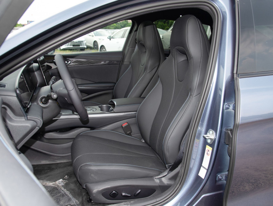 BYD Seal 2025 Standard Edition BYD Seal 2025 Standard Edition