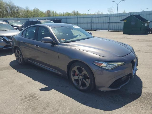 Alfa Romeo Giulia 2018 Q4 Alfa Romeo Giulia 2018 Q4