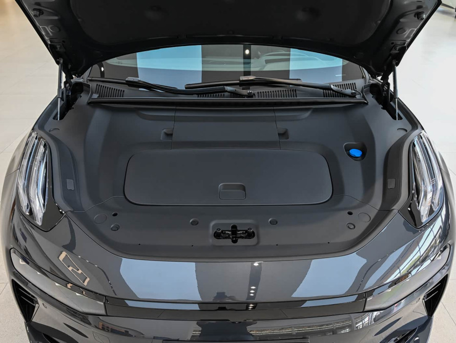Zeekr 001 2026 Max 103kWh RWD Zeekr 001 2026 Max 103kWh RWD