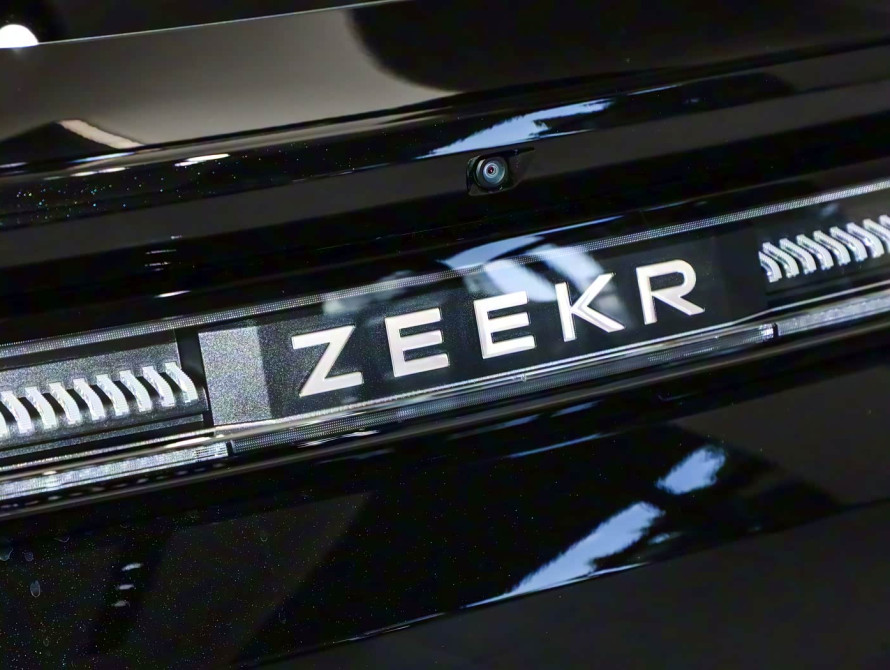 Zeekr 001 2026 Max 95kWh AWD Zeekr 001 2026 Max 95kWh AWD
