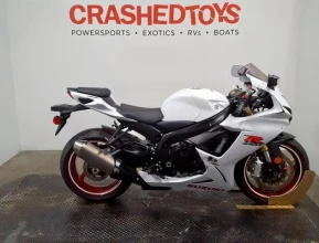 SUZUKI GSX-R750 2017 - 6 