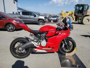 DUCATI SUPERBIKE 899 PANIGALE 2015 - 2 