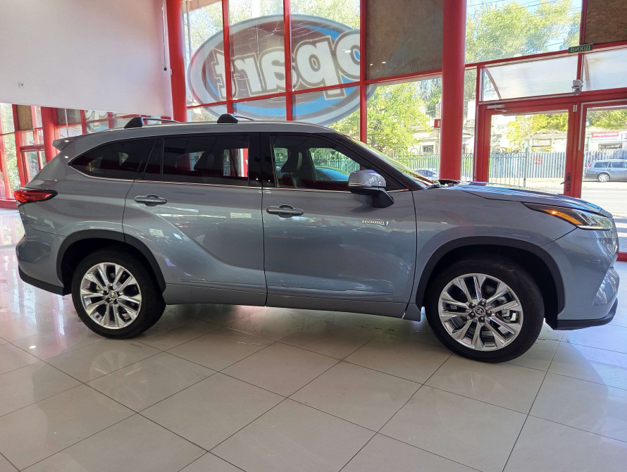 Toyota Highlander 2020 Hybrid Limited Toyota Highlander 2020 Hybrid Limited