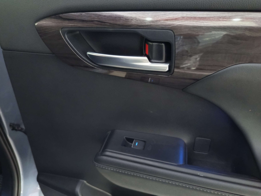 Toyota Highlander 2020 Hybrid Limited Toyota Highlander 2020 Hybrid Limited