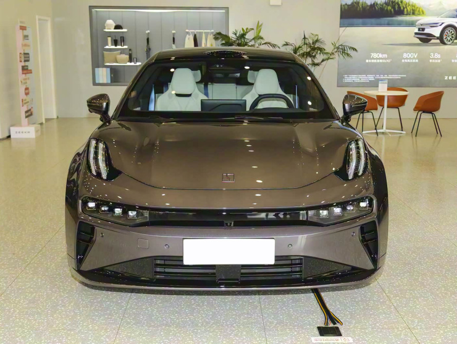 Zeekr 001 2026 Ultra 103 kWh AWD Zeekr 001 2026 Ultra 103 kWh AWD