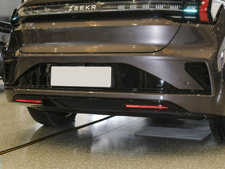 Zeekr 001 2026 Ultra 103 kWh AWD Zeekr 001 2026 Ultra 103 kWh AWD