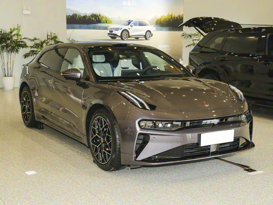 Zeekr 001 2026 Ultra 103 kWh AWD Zeekr 001 2026 Ultra 103 kWh AWD