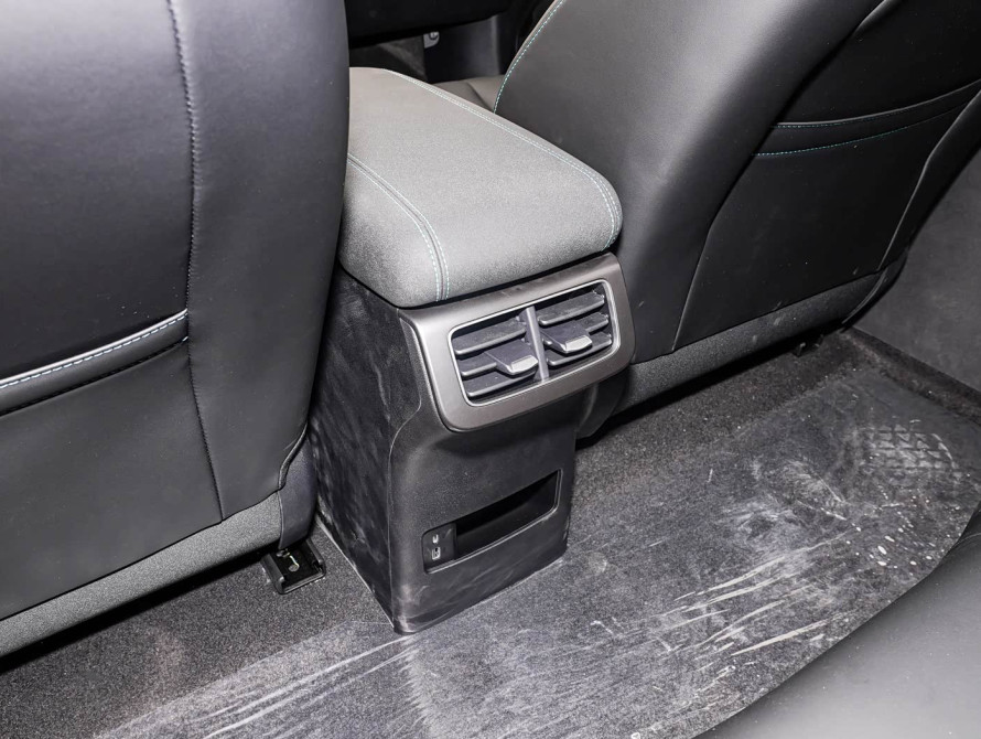 BYD Seal 06 2025 DM-i Intelligent Driving Luxury BYD Seal 06 2025 DM-i Intelligent Driving Luxury