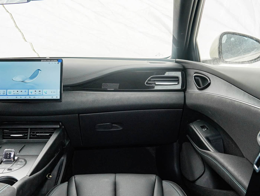BYD Seal 06 2025 DM-i Intelligent Driving Luxury BYD Seal 06 2025 DM-i Intelligent Driving Luxury