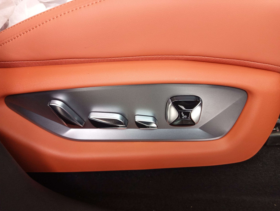 BYD Tang L 2025 LiDAR Flagship BYD Tang L 2025 LiDAR Flagship