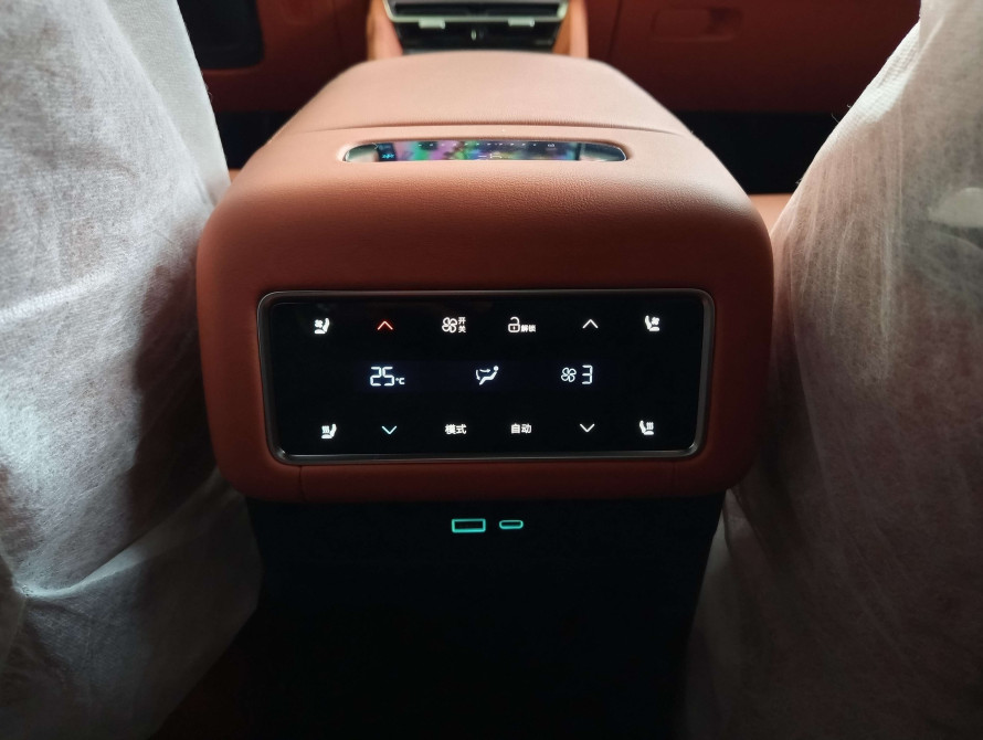 BYD Tang L 2025 LiDAR Flagship BYD Tang L 2025 LiDAR Flagship