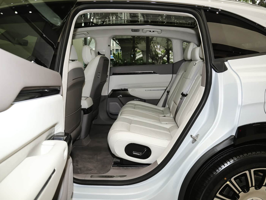 Zeekr 7X 2026 75kWh RWD Max Edition Zeekr 7X 2026 75kWh RWD Max Edition